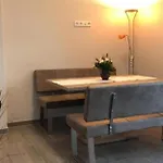 Appartement Nordsee In Pewsum Mit Dachterrasse, 2 Schlafzimmer Krummhörn