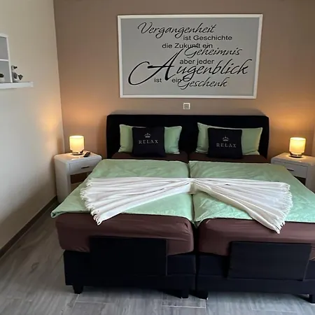 Nordsee In Pewsum Mit Dachterrasse, 2 Schlafzimmer Appartamento