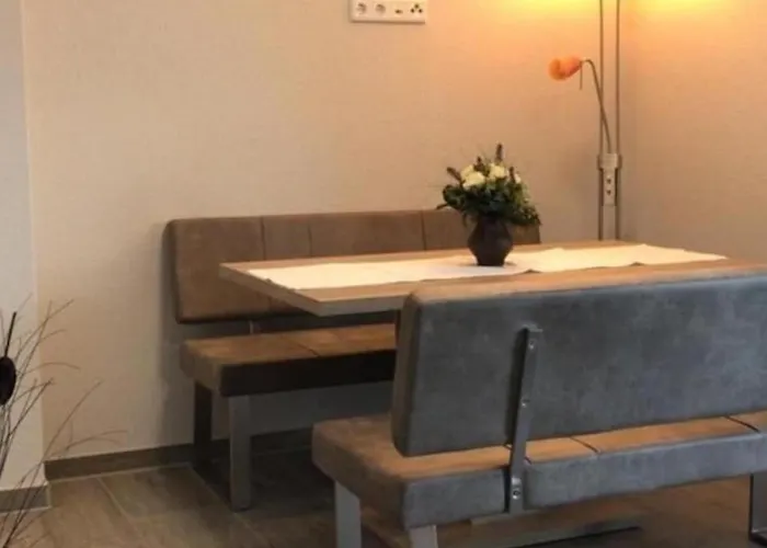 アパート Nordsee In Pewsum Mit Dachterrasse, 2 Schlafzimmer, 5-sterne-klassifizierung Krummhörn